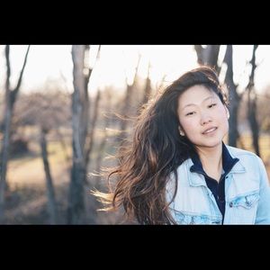 Meet your Posher, Esther